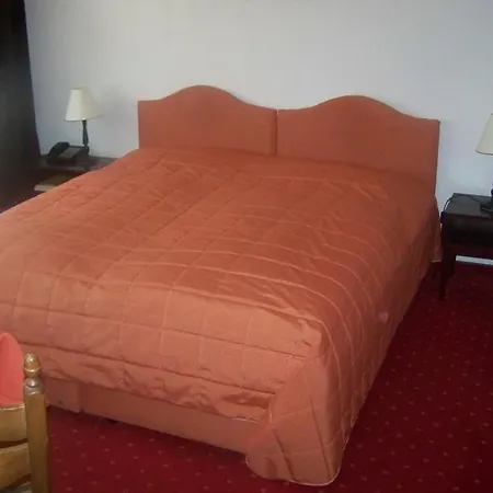 Am Ufer Hotel